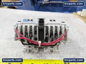 Cutler-Hammer CE55BN3 Series B1 Reversing Contactor – actual item, photo 2 of 4