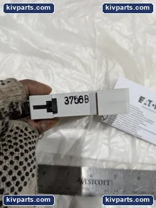 Eaton WMZS1B06 Miniature Circuit Breaker – actual item, photo 5 of 8