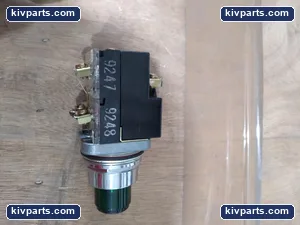 Furnas FURNAS 52PA6D3A SER.B Oil Tight Pilot Light – actual item, photo 4 of 8