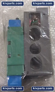 Numatics 553BB415MT19M61 Mark 55 Double Solenoid Valve – actual item, photo 2 of 4