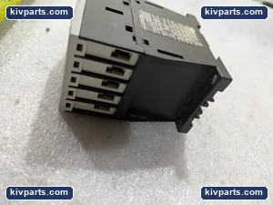 Moeller DILA-40 Auxiliary Control Relay – actual item, photo 5 of 7