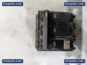 General Electric NP1578013-P32 THQL Circuit Breaker – actual item, photo 13 of 14