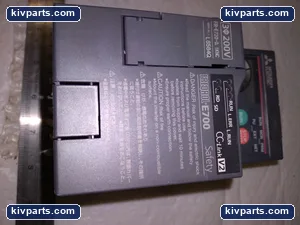 Mitsubishi V2 FREQROL-E700 CC-Link L6564Q – actual item, photo 3 of 5