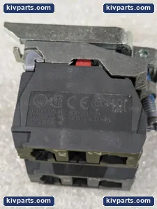 Schneider Electric ZB4BZ104 EU Automation – actual item, photo 5 of 6
