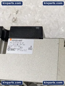 SMC NUSP4226-0009F Pneumatic Double Solenoid Valve – actual item, photo 2 of 6