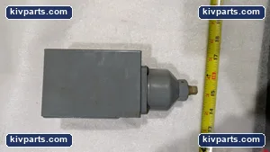 Allen-Bradley Bulletin 836 Pressure Switch – actual item, photo 3 of 7