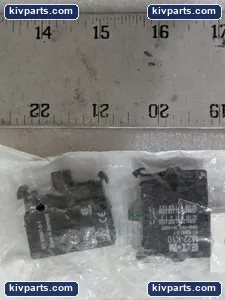 Eaton M22-DL-G-K10-230G Pushbutton – actual item, photo 4 of 5