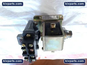 Square D 9050 HO-20D DC Pneumatic Timing Relay – actual item, photo 3 of 6