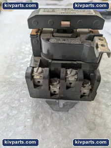 General Electric CR305B0 Magnetic Contactor – actual item, photo 4 of 6