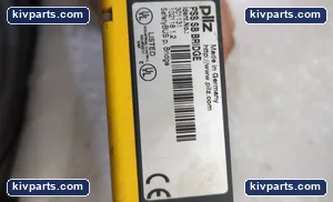 Pilz 1..-X2-POWER..4 301131 SafetyBUS Module – actual item, photo 4 of 5