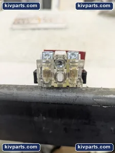 Cutler-Hammer HT8A Series C1 Contact Block – actual item, photo 4 of 5