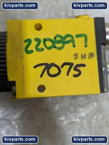 Banner SM312LVQD Mini-Beam Photoelectric Sensor – actual item, photo 5 of 7