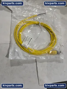 Mencom MDCM-4FP-2M Connector – actual item, photo 2 of 3