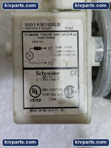 Square D 9001 KM38 Schneider Green Pilot Light – actual item, photo 2 of 6