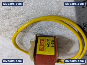 Decco Coil Company 9‑528 Solenoid – actual item, photo 2 of 4