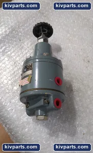 Nullmatic B/M39-719KE M/F Pneumatic Relay – actual item, photo 3 of 4