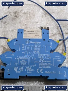 Finder 93.51.7.024 Socket – actual item, photo 2 of 5