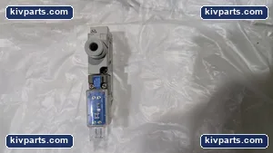 SMC VQZ115-5L1-C4-PR-Q Valve – actual item, photo 4 of 12