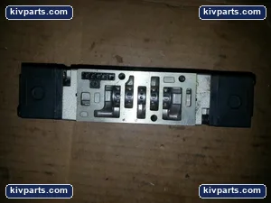 SMC NVSP4226-0052F Pneumatic Air Solenoid Valve – actual item, photo 3 of 3