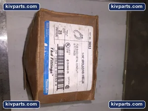 T & B FITTINGS 3653 1-1/4" GROUNDING WEDGE Type Set Screw '25 IN BOX' – actual item, photo 3 of 4