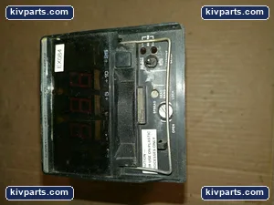 Invensys A-12314-1 Temp Process Controller – actual item, photo 2 of 7