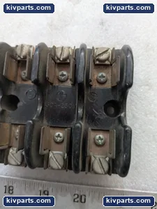 E80A3SP Fuse Block Holder – actual item, photo 7 of 11