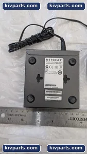 GS105E Unmanaged PROSAFE NETGEAR – actual item, photo 3 of 7