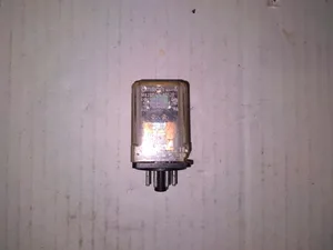 Omron MK2EP-UA-AC120 Plug-In Power Relay