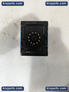 Westinghouse TR0F1P120A Electronic Timer Delay Off Relay – actual item, photo 4 of 9