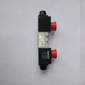 Numatics 031SS400C Dual Coil Solenoid Valve