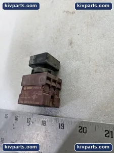 General Electric P9B10FN CEMA Contact Block – actual item, photo 2 of 7