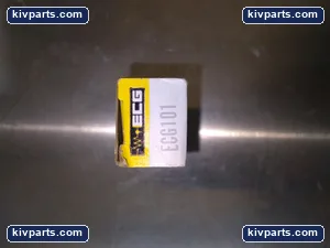 Sylvania ECG101 Oscillator Mixer IF Amplifier – actual item, photo 2 of 3