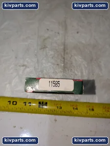 CR 11585 Oil Seal – actual item, photo 2 of 5