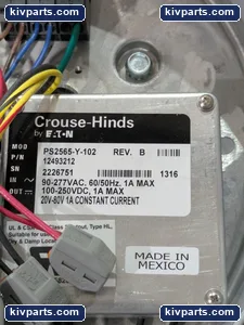 Eaton PS2565-Y-102 Light – actual item, photo 9 of 15
