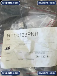 Amphenol RT00123PNH Connector – actual item, photo 2 of 2