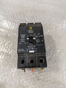 Square D EGB34030 Hacr Type – actual item, photo 1 of 8
