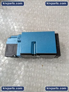 MAC 82A-AA-000-TM-DDAP-1DA Solenoid Valve – actual item, photo 4 of 7