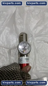 Allied L220 640 Oxygen Regulator – actual item, photo 3 of 7