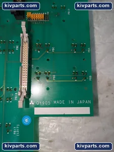 Mitsubishi QY905 PLC I/O Module – actual item, photo 3 of 6