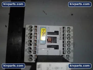 Siemens 3RH1140-2BB40 Relay – actual item, photo 2 of 3