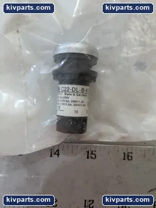 Eaton C22-DL-B-K10-230 Pushbutton – actual item, photo 3 of 4