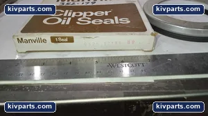 Manville 17389 Clipper Oil Seals – actual item, photo 2 of 4