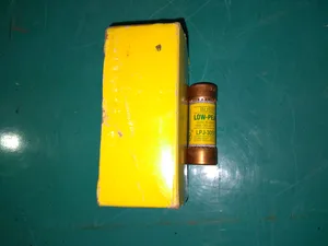 Bussmann LPJ-30SP Low-Peak Class Fuse