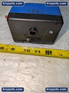 Schneider Electric AT33A00T – actual item, photo 3 of 4