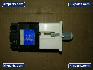 Senasys 911CLAO11NA Switch Operator Contact Block – actual item, photo 4 of 4