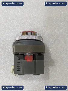 IDEC Red Push Button Switch – actual item, photo 6 of 9