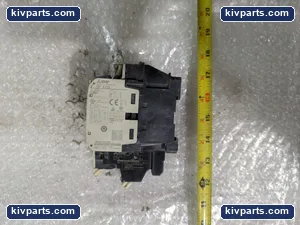Mitsubishi S-T12 TH-T18 KP Overload Relay – actual item, photo 13 of 16