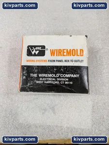 Wiremold Keyless Porcelain Sockets – actual item, photo 2 of 3