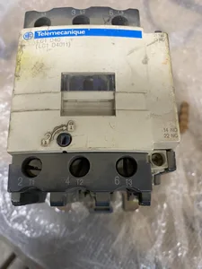 Telemecanique LC1D4011 Contactor