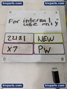 Banner S18LGRXPQ Barrel-Mount Indicator – actual item, photo 7 of 7